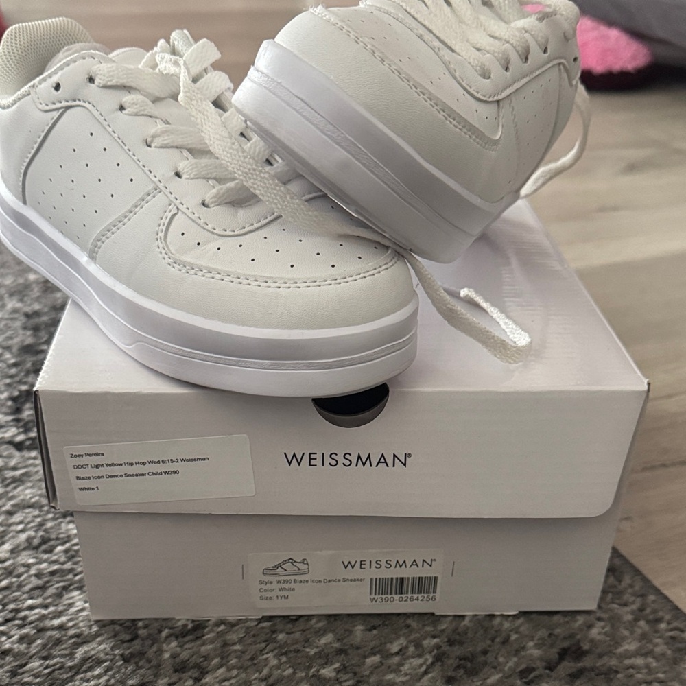 Weissman Classic White Sneakers